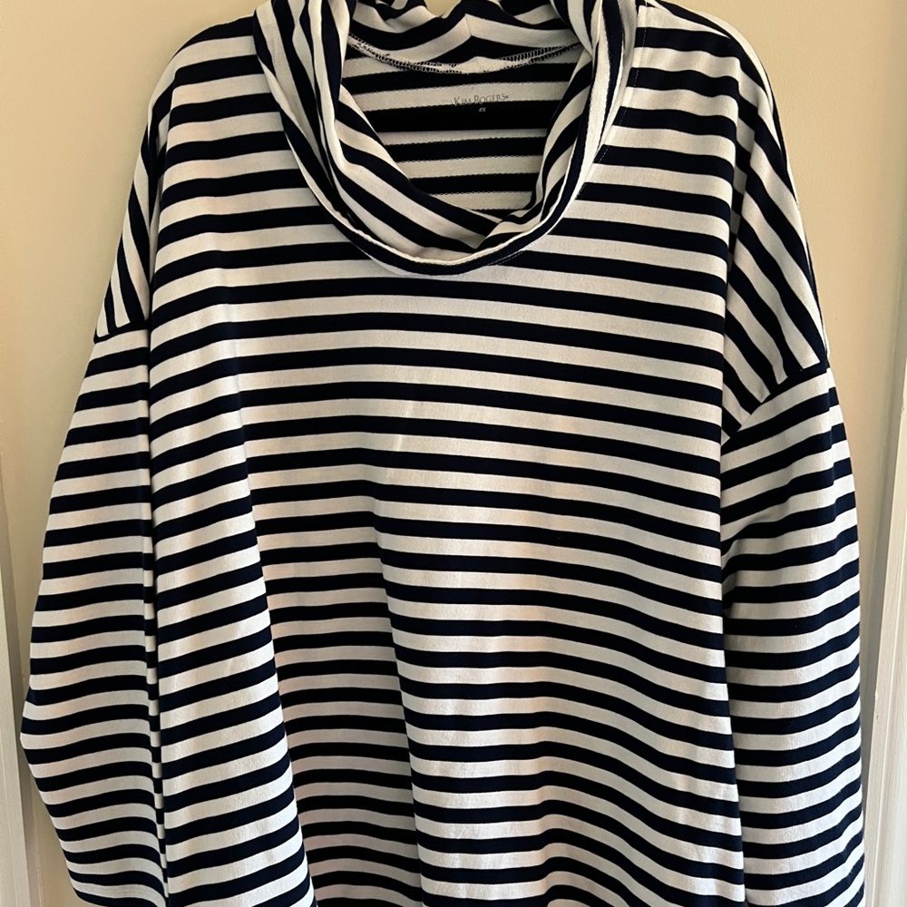 NWOT Navy and White Striped Pullover with 3/4 Sleeves and Drawstring Bottom.